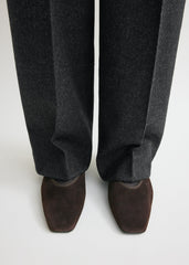 Minimalist suede ballerinas pepper