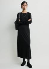 Long-sleeve everyday dress black petite