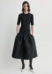 Twinflower tee dress black