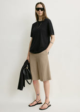 Wide tailored shorts overcast beige