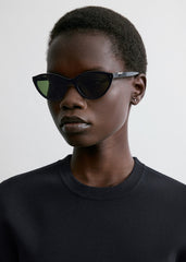 Cateye sunglasses black