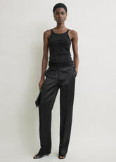 Fluid slip top black