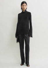 Frayed-edge slim top black