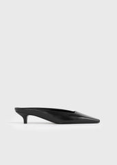 Square leather kitten mules black