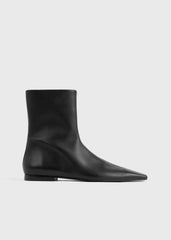 Zipped leather chelsea boots black