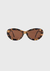 Oval sunglasses tortoise