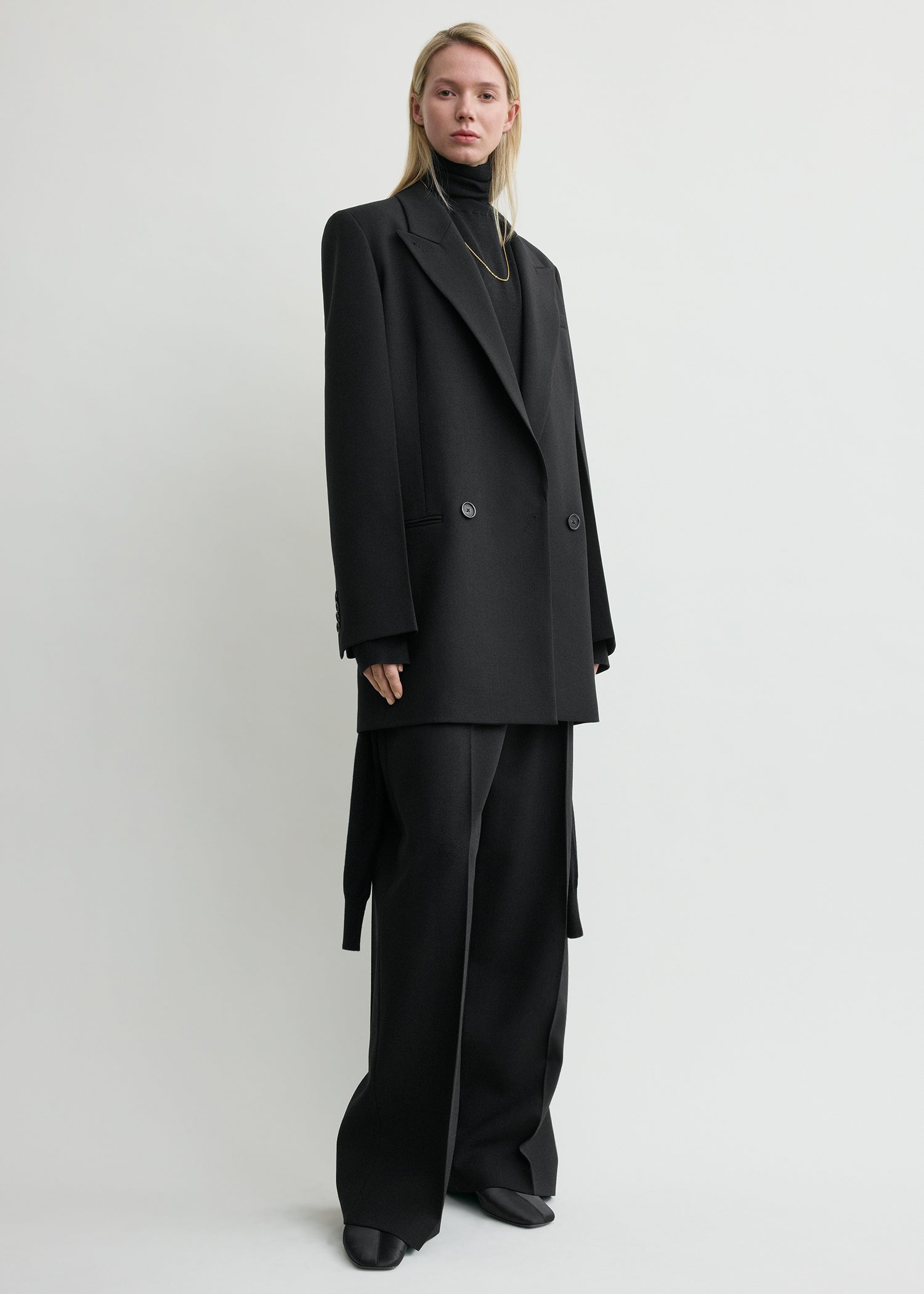 Shield blazer black