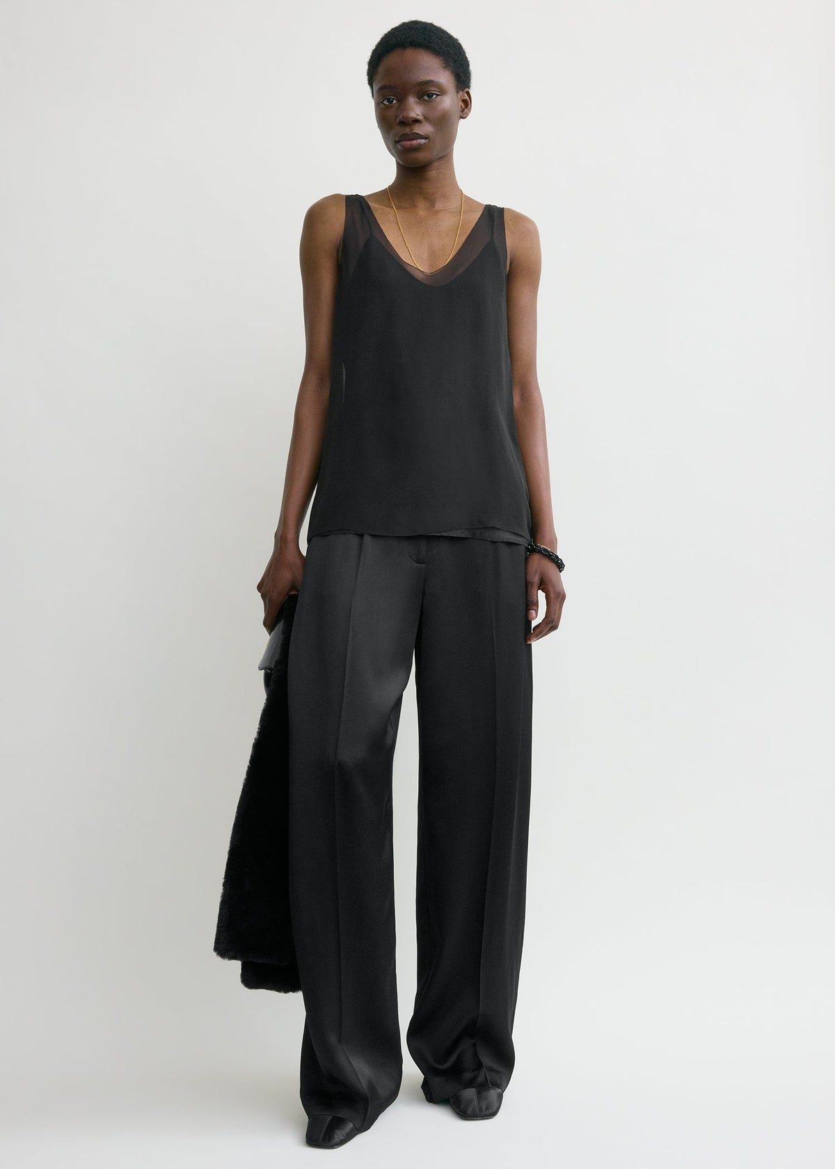 Chiffon slip top black