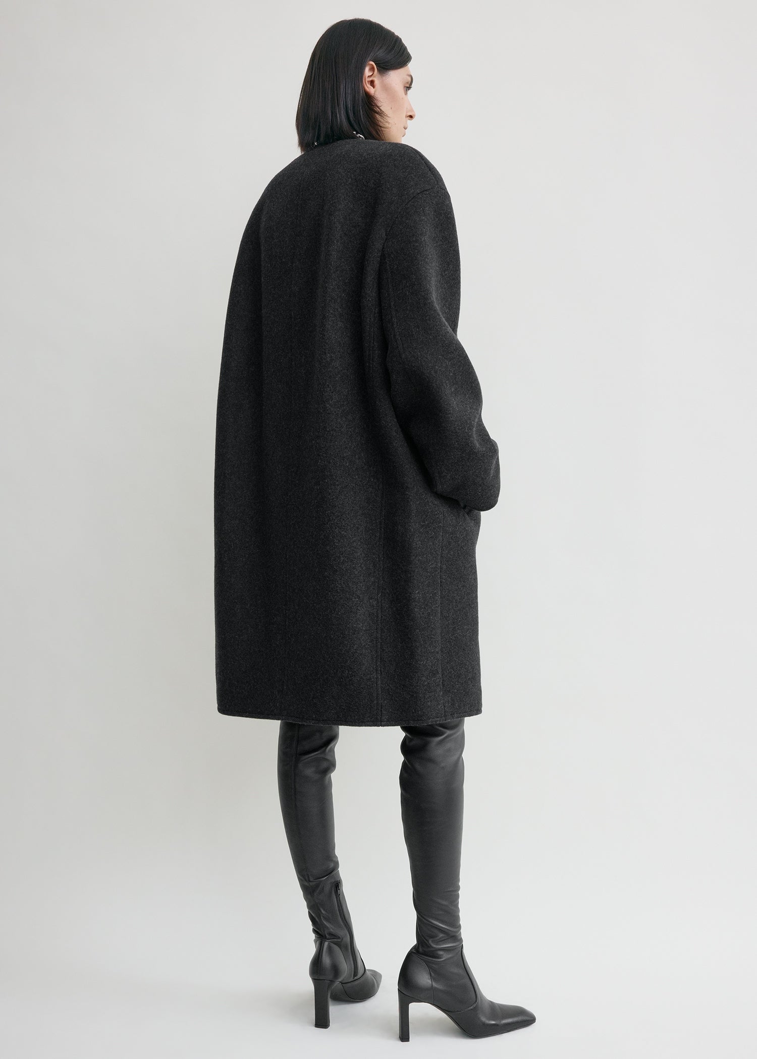 Collarless felt coat charcoal