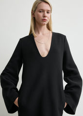 Short bell-sleeve dress black