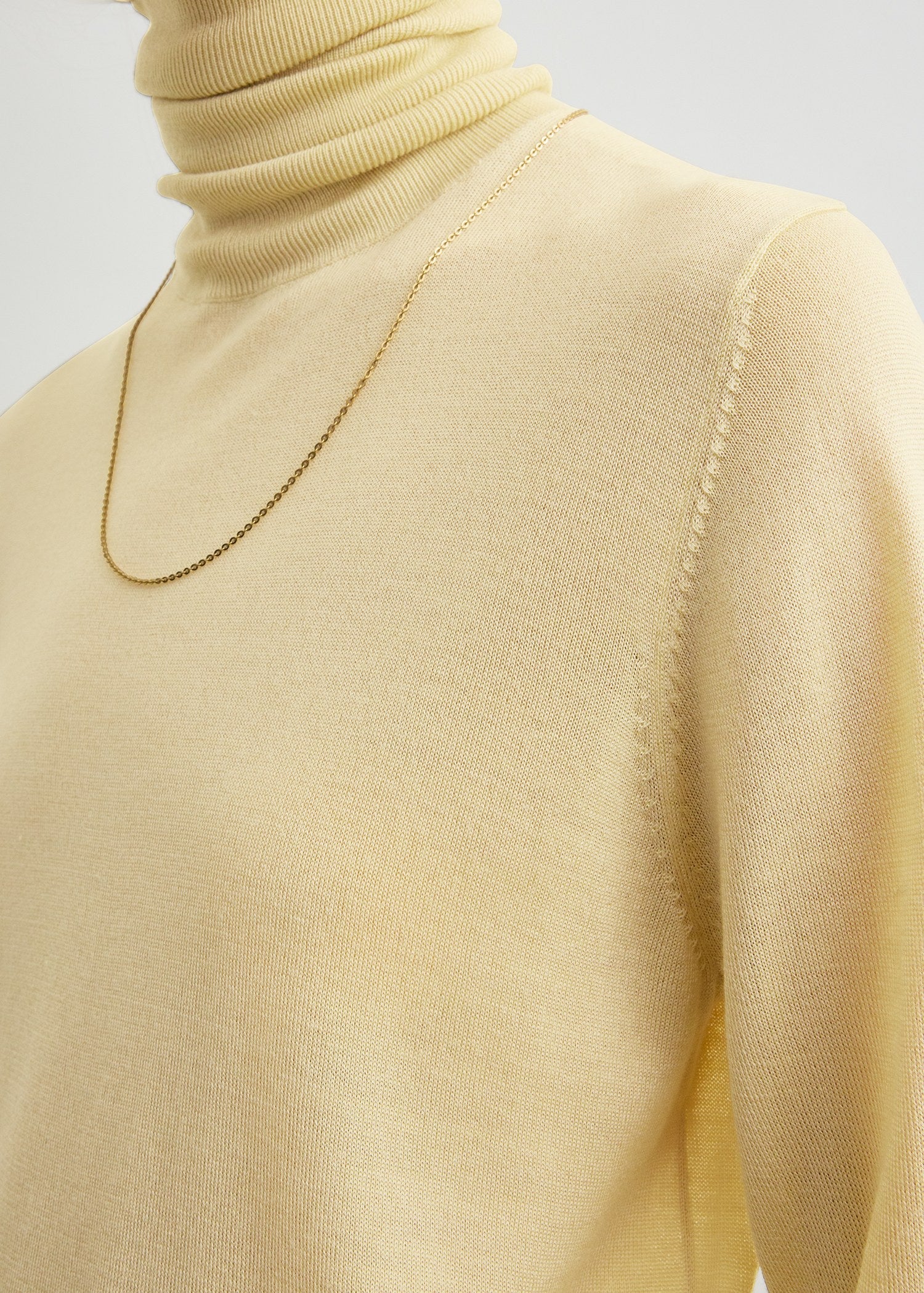 Double-sleeve turtleneck champagne