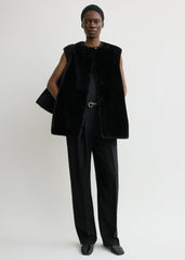 Plush shearling vest black