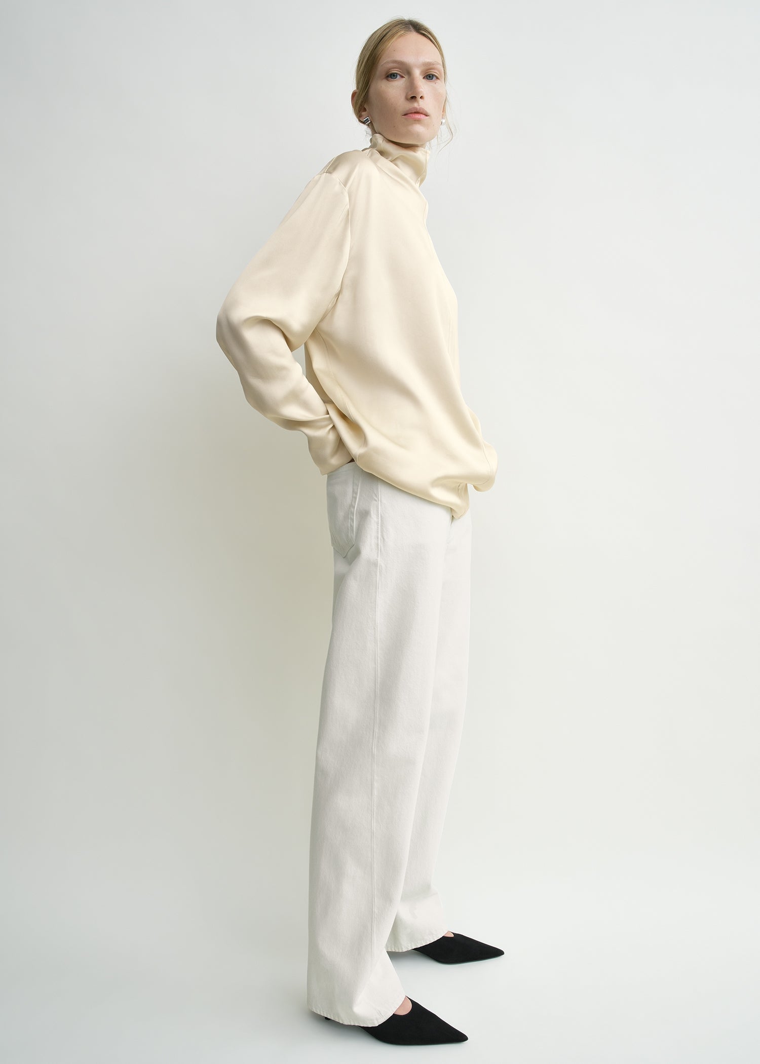 Slouch-neck blouse ecru