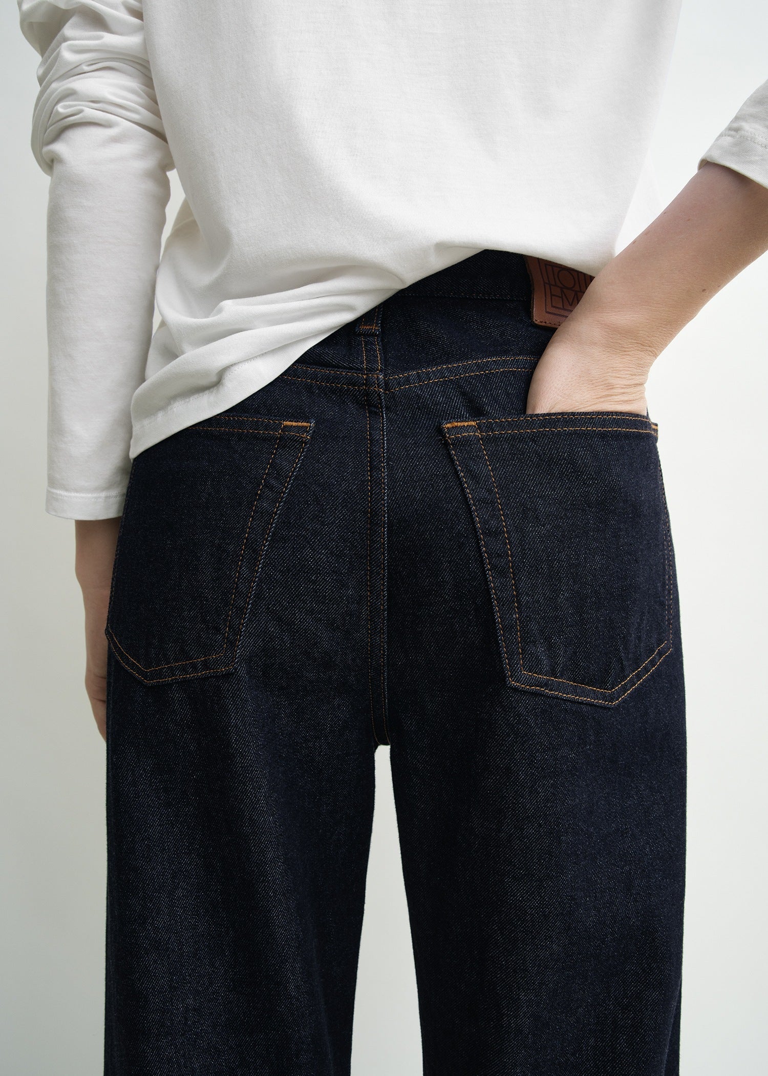 Twisted seam denim full length rinsed blue