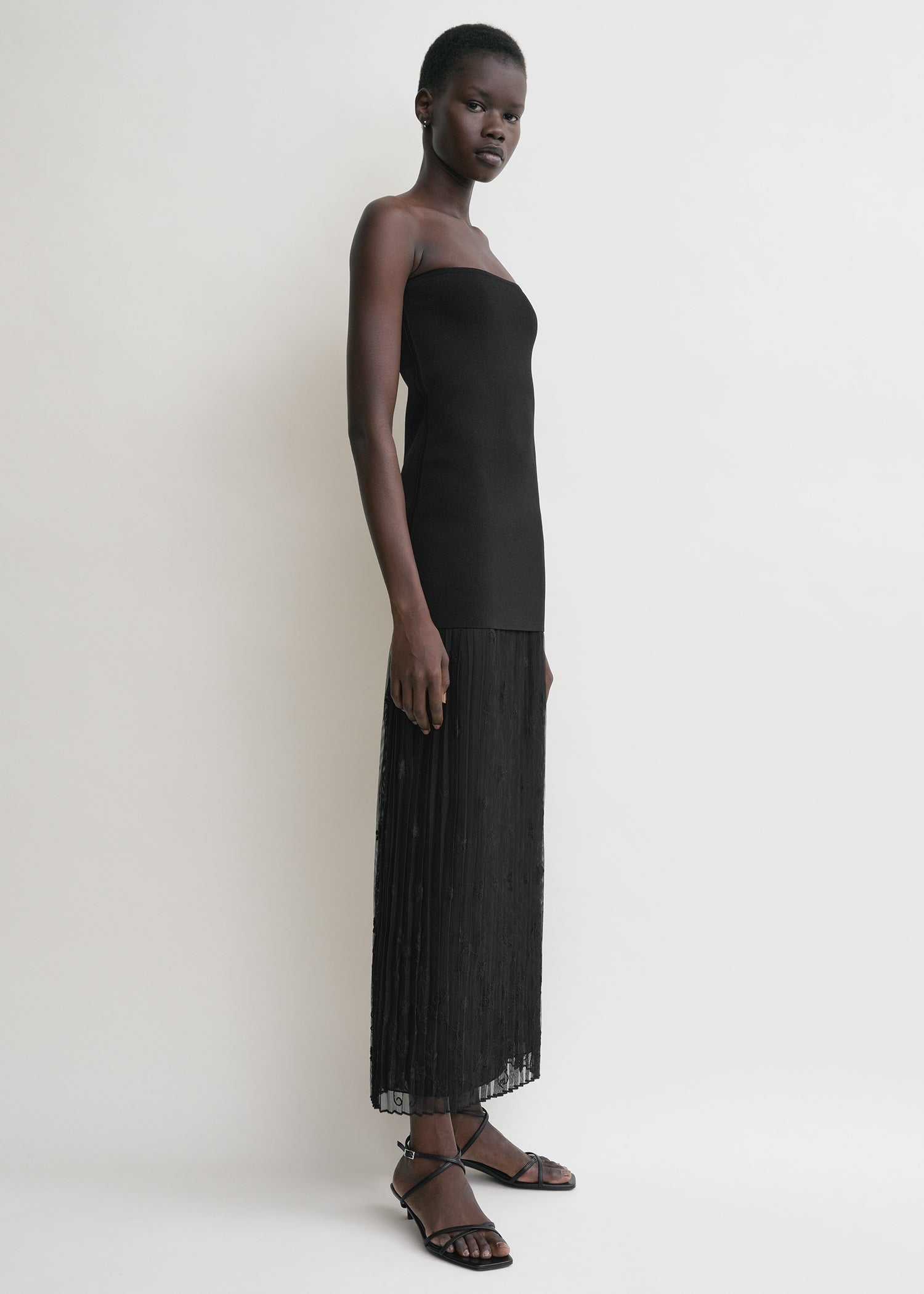 Floral tulle skirt black