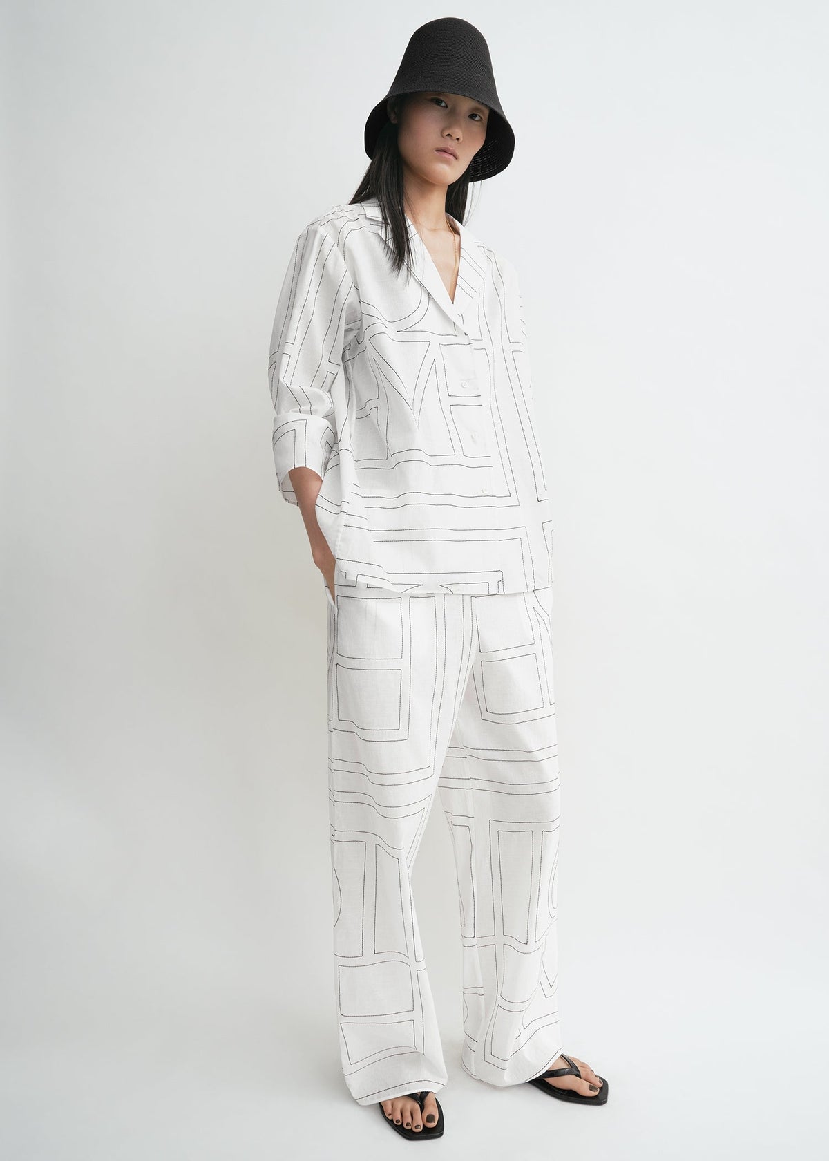 Monogram cotton-blend pj top white/black