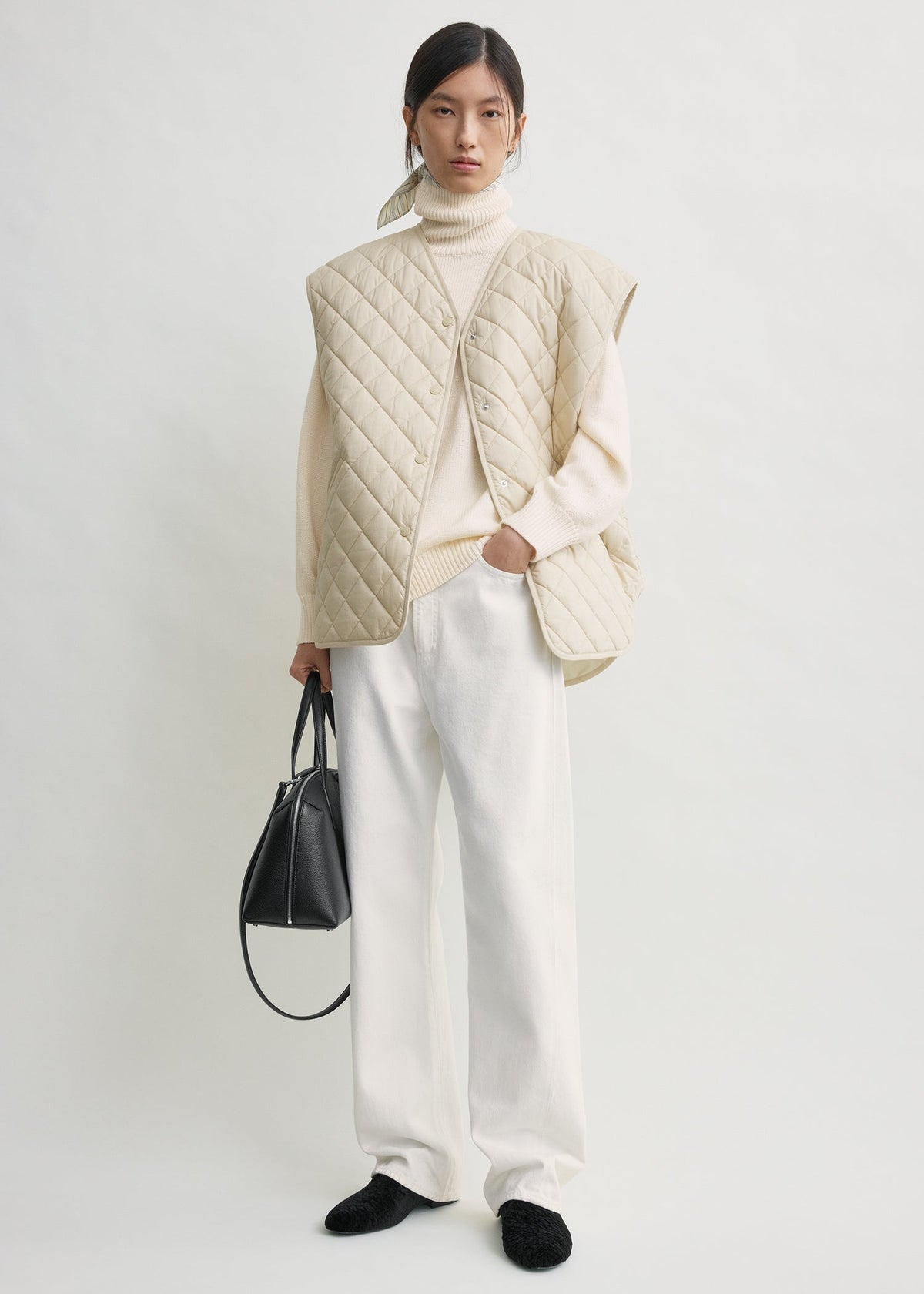 Quilted vest ecru
