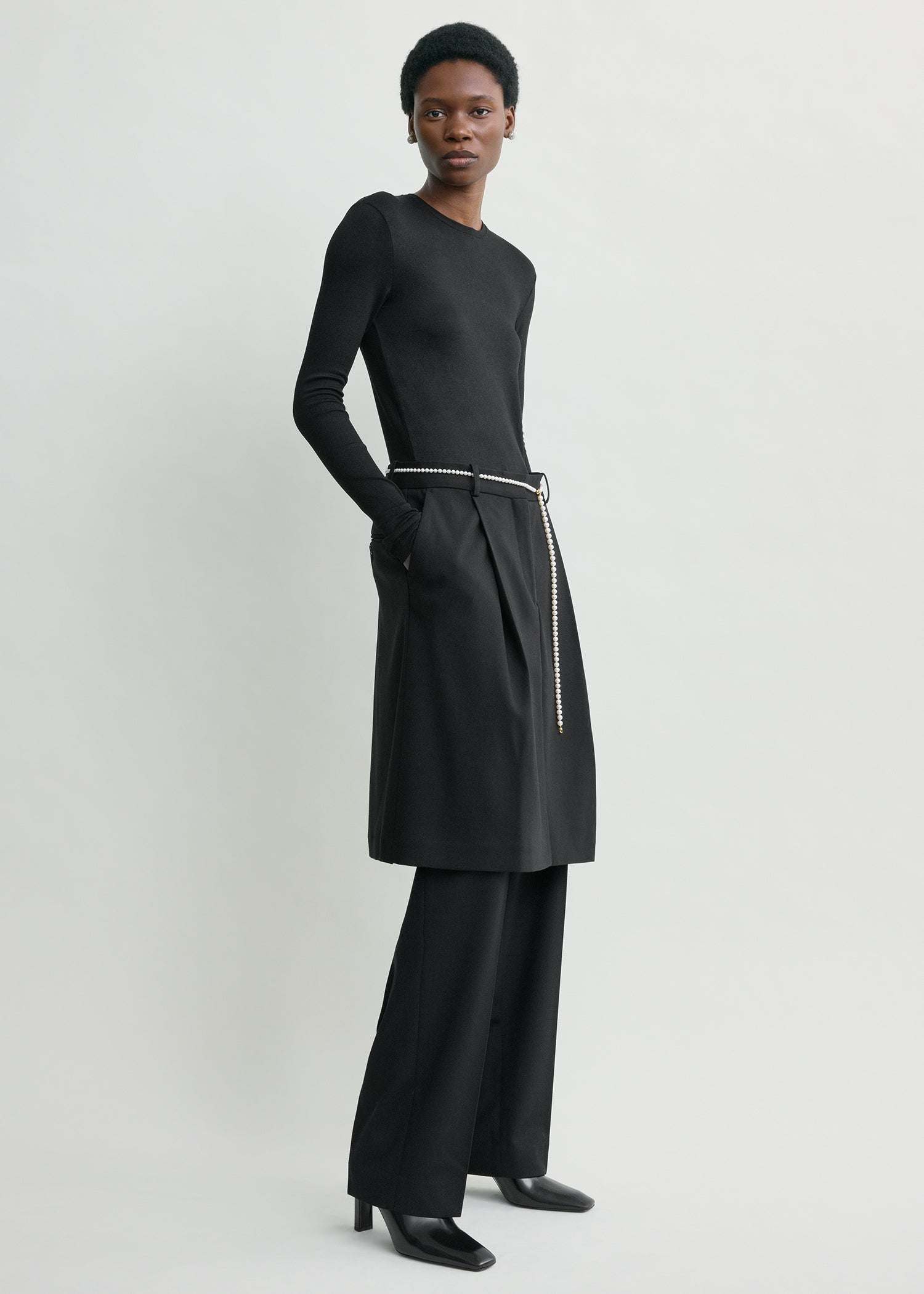 Long-sleeve jersey top black
