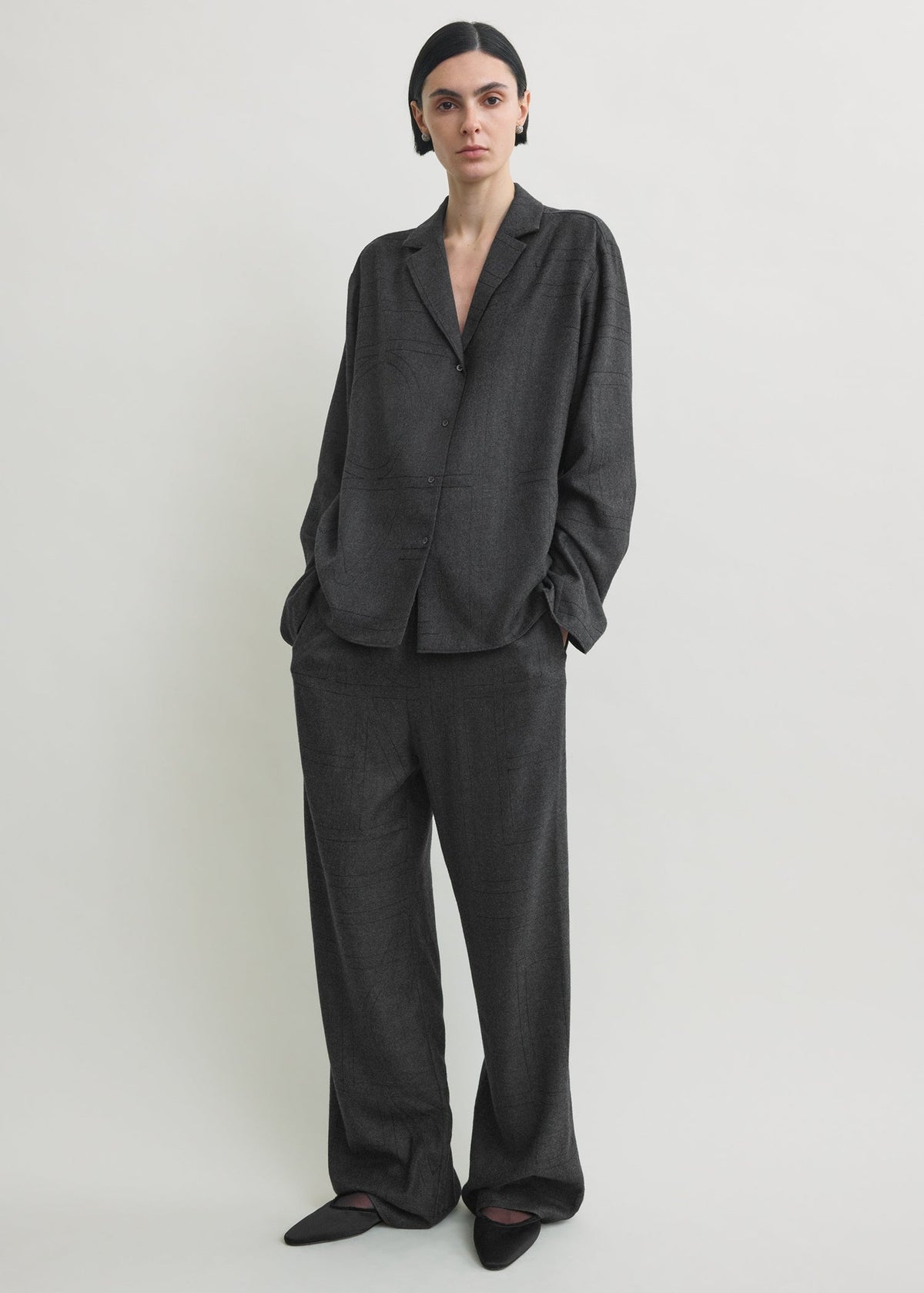 Monogram flannel pj top charcoal