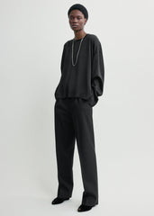 Boxy satin top black