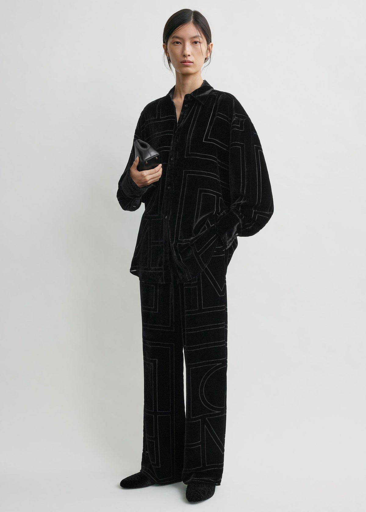 Oversized devoré shirt black petite