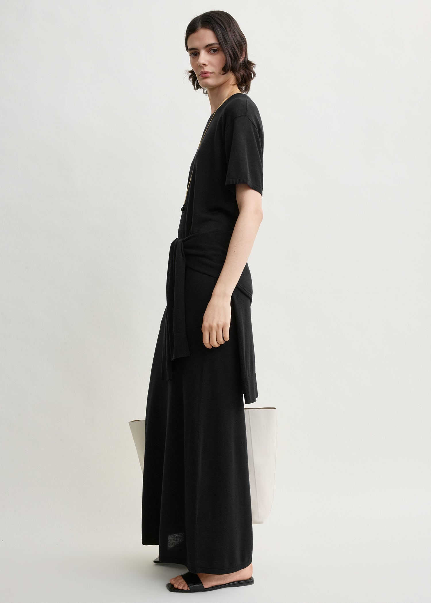 Long knit skirt black