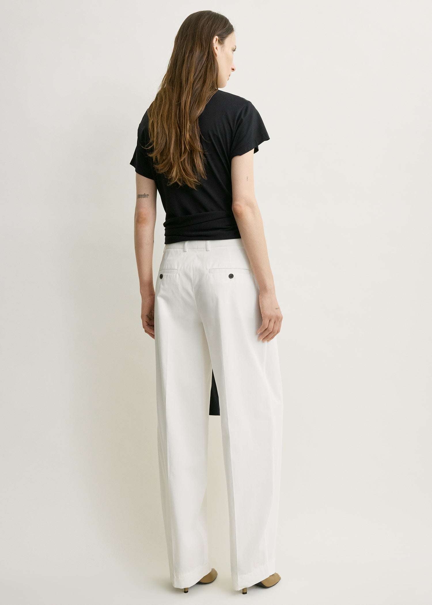 Single pleat cotton trousers white