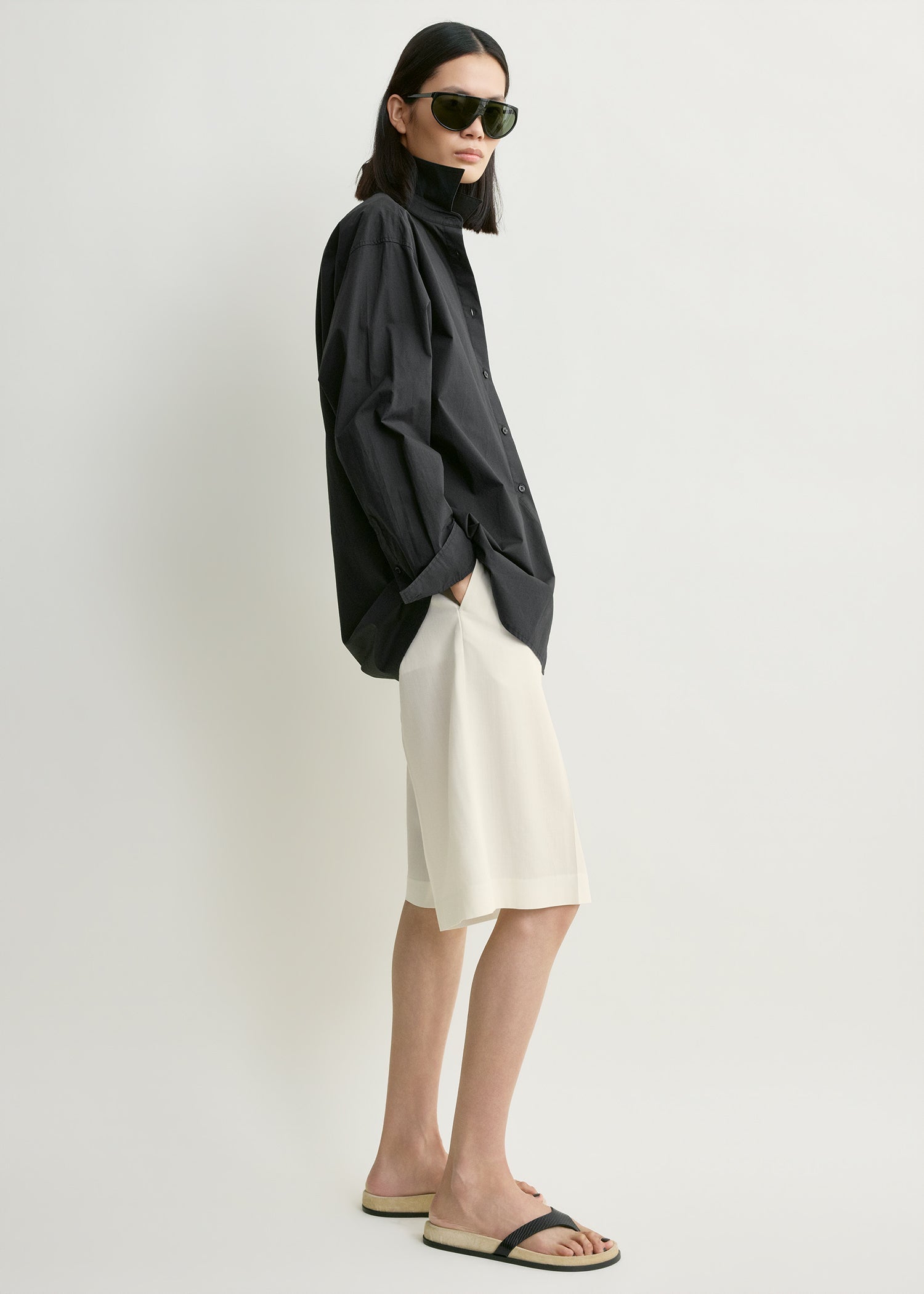 Wide tailored shorts ecru