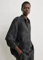 Classic embroidered shirt black