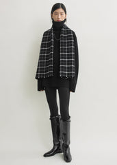 Windowpane scarf black/white