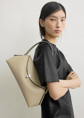 T-lock grained-leather shoulder cashew