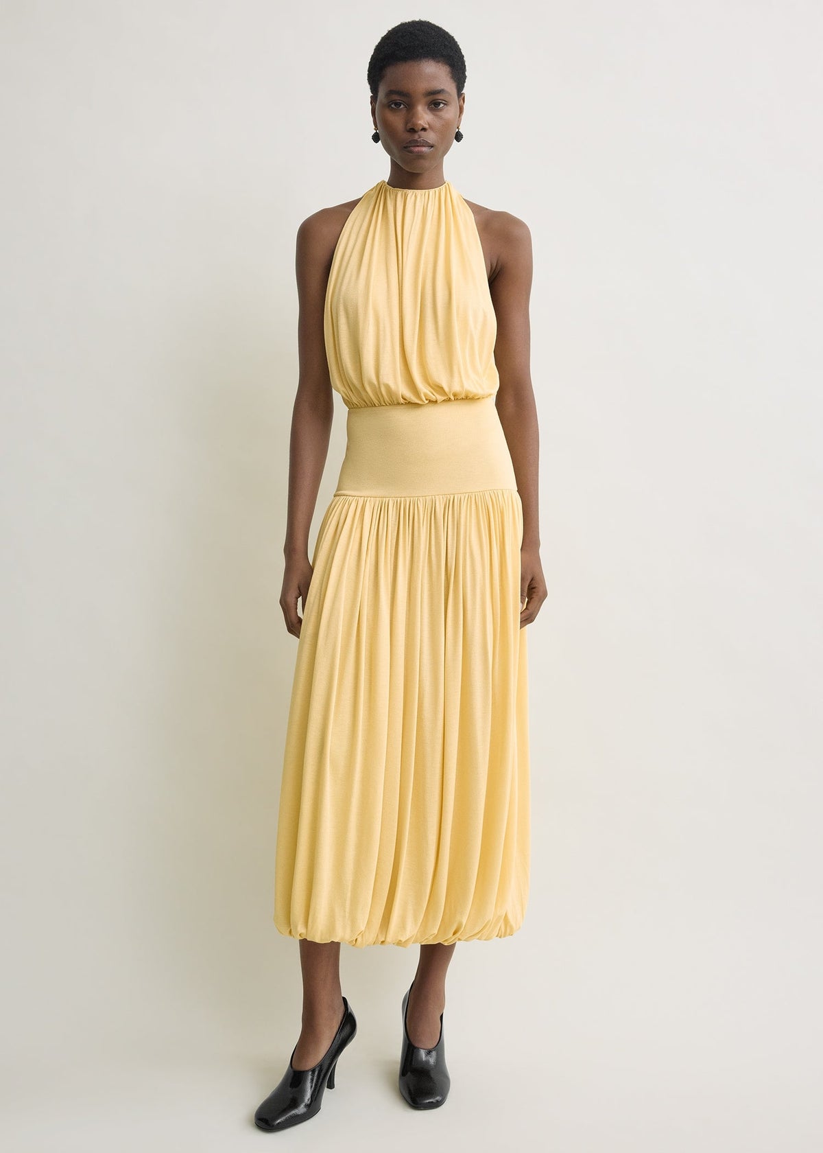 Soft gathered dress champagne
