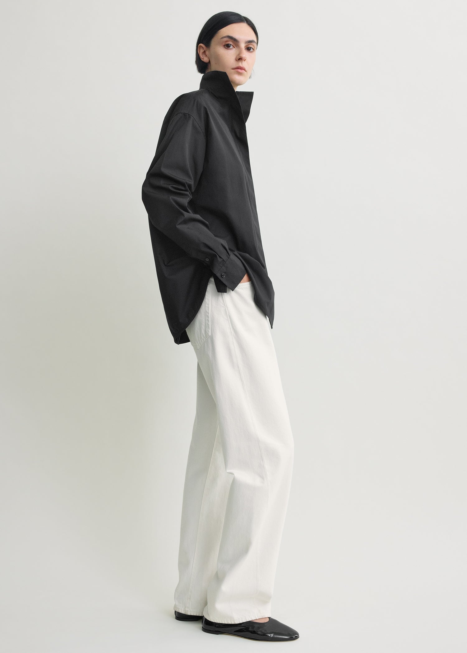 Sharp poplin shirt black