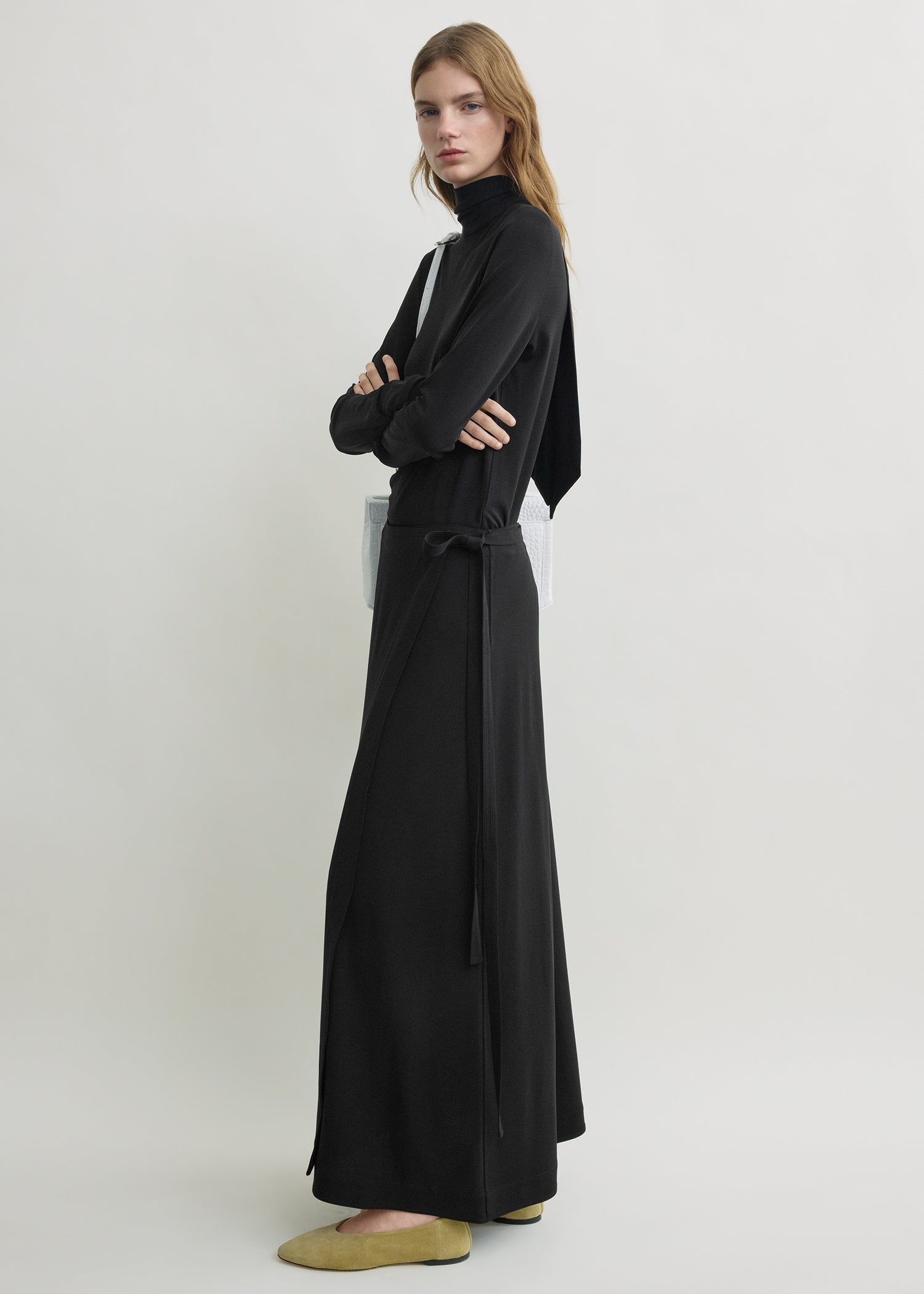Fluid jersey skirt black