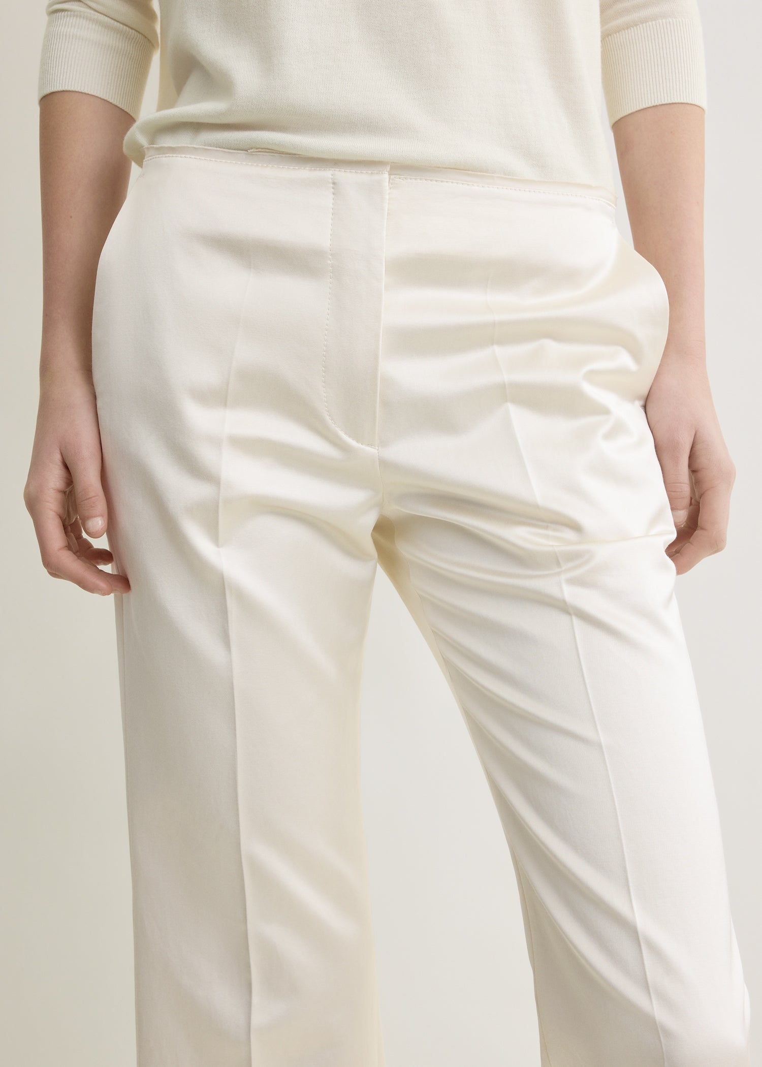 Kick flare raw-edge trousers stone