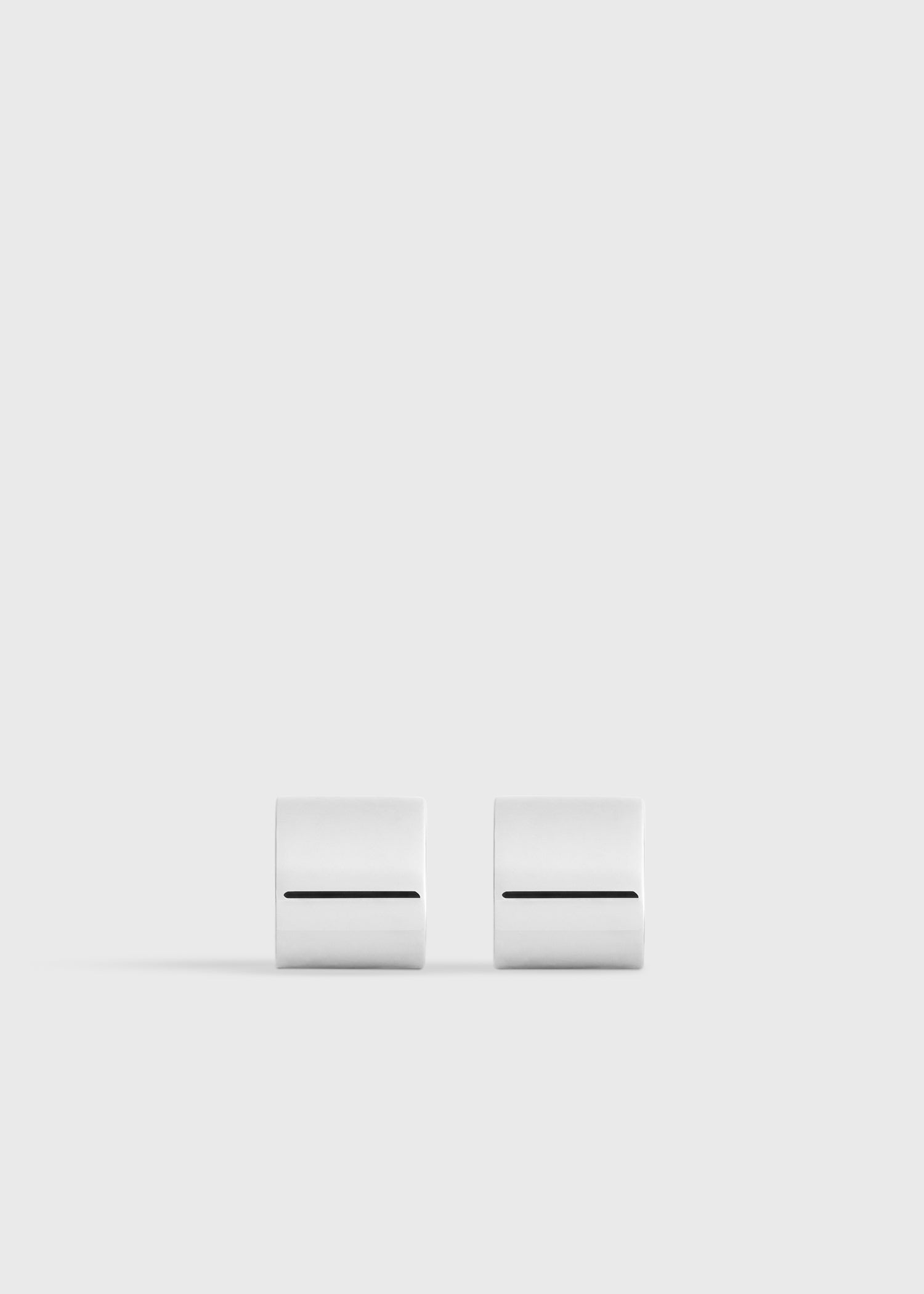 Petite signature hoops silver