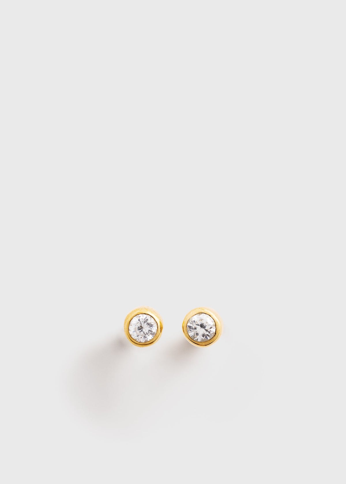 Mini diamond studs gold