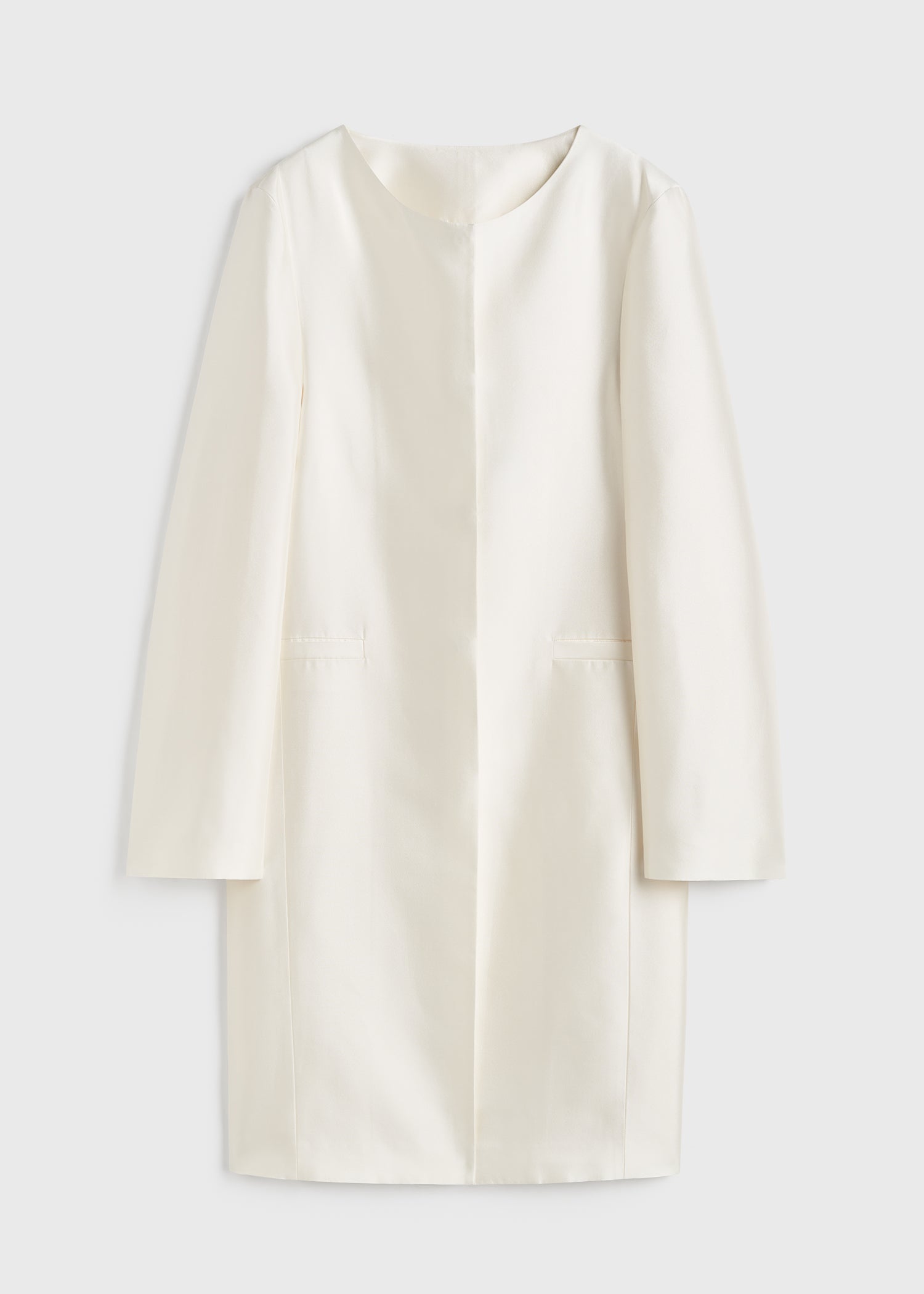Collarless coat off-white