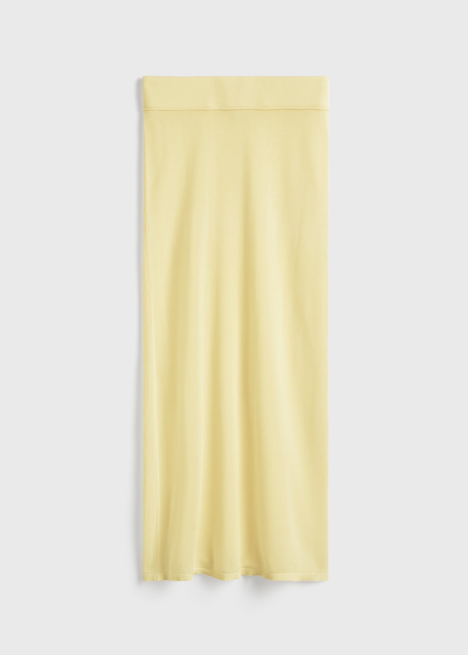 Long knit skirt straw