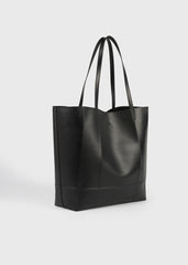 Roam leather tote black