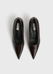 Sharp naplack wedge pumps bark