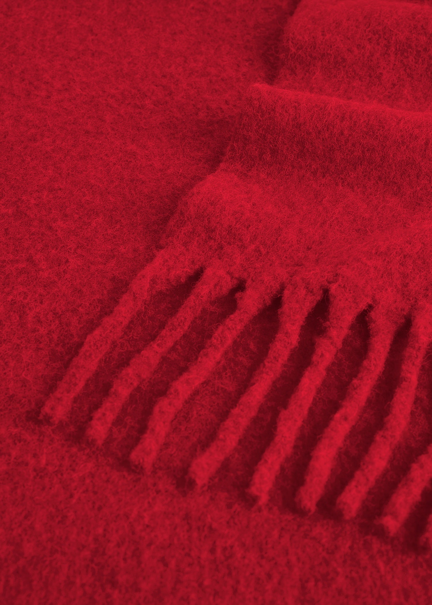 Fuzzy scarf red