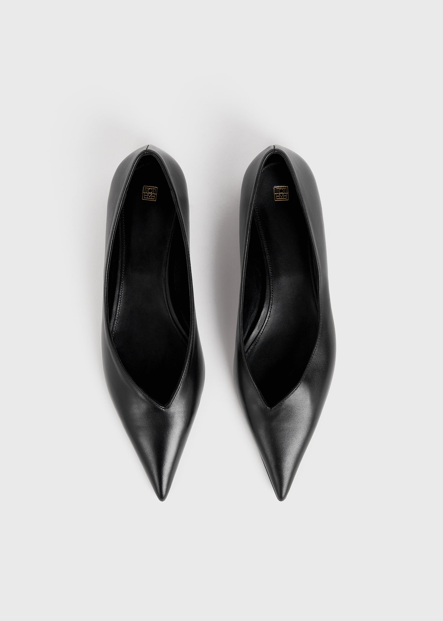 Leather asymmetric ballerinas black